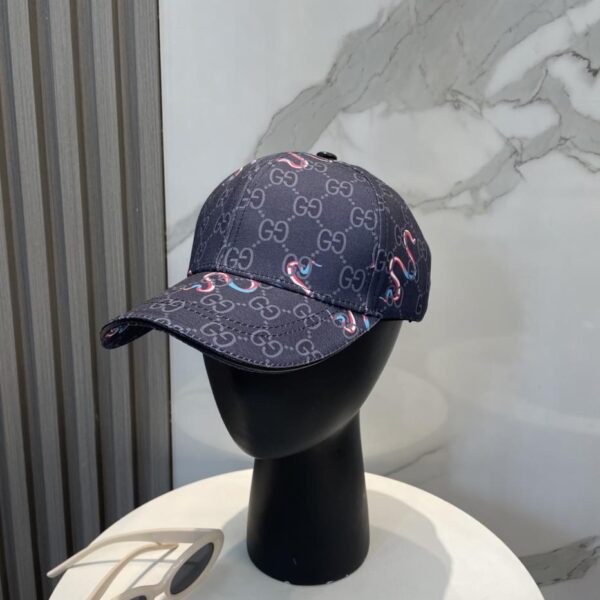 replica,repliche,fake,1:1,earrings,bracelet,ring,jewelry Cappellino da baseball GUCCI nuovo originale
