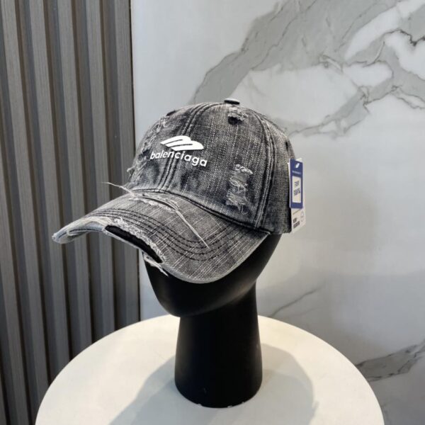 replica,repliche,fake,1:1,earrings,bracelet,ring,jewelry BALENCIAGA nuovo berretto da baseball con cappuccio in anatra lavato in stile coreano invecchiato
