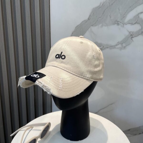 replica,repliche,fake,1:1,earrings,bracelet,ring,jewelry Nuovo cappellino da baseball PaIo dal design verniciato a spruzzo