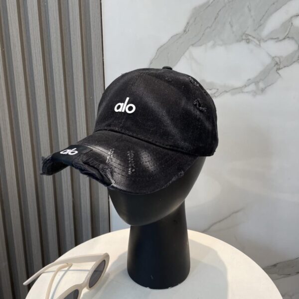 replica,repliche,fake,1:1,earrings,bracelet,ring,jewelry Nuovo cappellino da baseball PaIo dal design verniciato a spruzzo