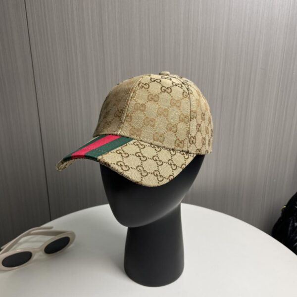 replica,repliche,fake,1:1,earrings,bracelet,ring,jewelry Il sito ufficiale GUCCI sincronizza la versione coreana del nuovo cappellino da baseball unisex di qualità originale casual classico britannico
