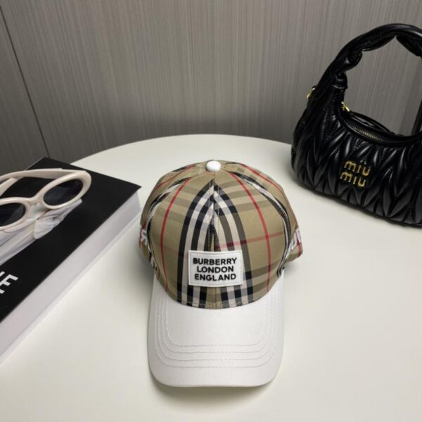 replica,repliche,fake,1:1,earrings,bracelet,ring,jewelry Cappello da baseball originale Burberry per uomo e donna