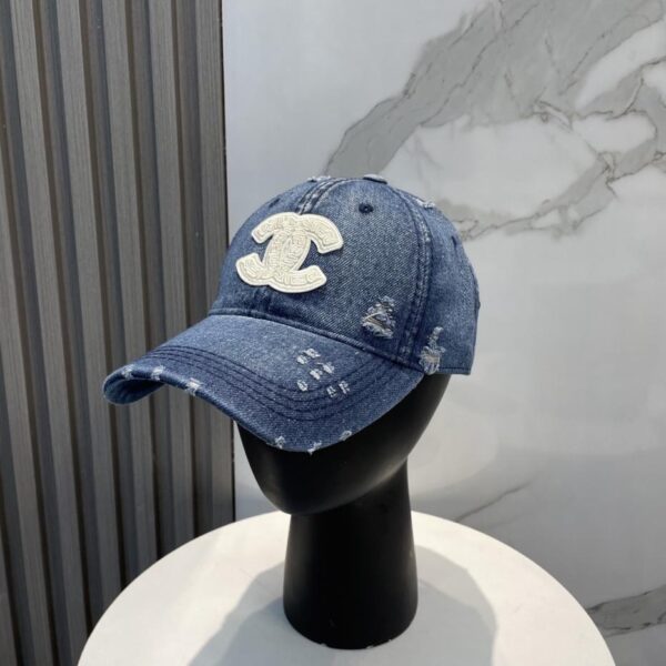 replica,repliche,fake,1:1,earrings,bracelet,ring,jewelry Cappello da baseball in denim lavato nuovo di Chanel