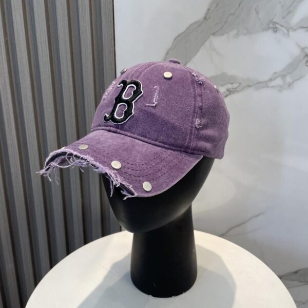 replica,repliche,fake,1:1,earrings,bracelet,ring,jewelry Nuovo cappellino da baseball ridisegnato della MLB