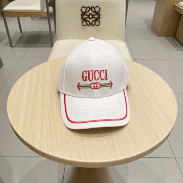 replica,repliche,fake,1:1,earrings,bracelet,ring,jewelry Sito ufficiale GUCCI berretto da baseball nuovo prodotto