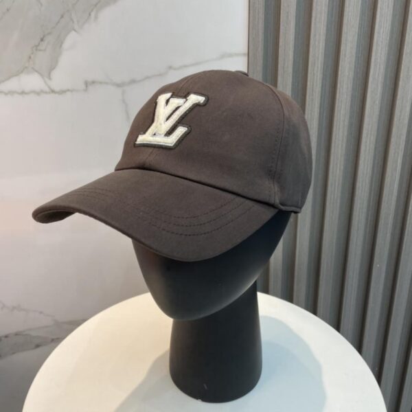 replica,repliche,fake,1:1,earrings,bracelet,ring,jewelry Berretto da baseball alto Louis Vuitton unisex