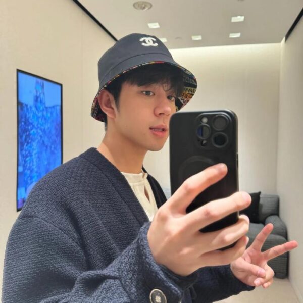 replica,repliche,fake,1:1,earrings,bracelet,ring,jewelry Cappelli CHANEL must-have per tutte le stagioni, cappelli da pescatore e berretti da baseball