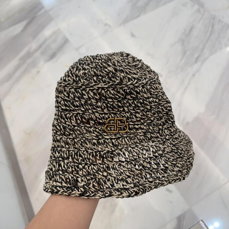 replica,repliche,fake,1:1,earrings,bracelet,ring,jewelry Nuovo cappello in paglia intrecciata di Balenciaga replica,repliche,fake,1:1,earrings,bracelet,ring,jewelry Nuovo cappello in paglia intrecciata di Balenciaga