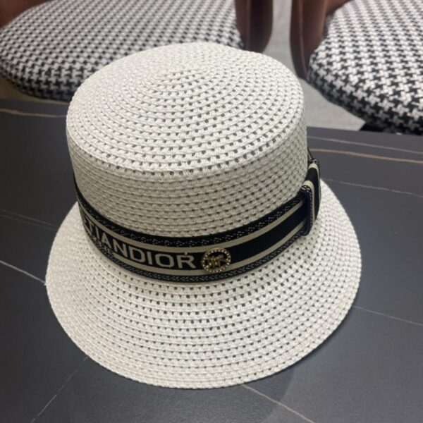 replica,repliche,fake,1:1,earrings,bracelet,ring,jewelry Il nuovo cappello da sole in paglia di DIOR