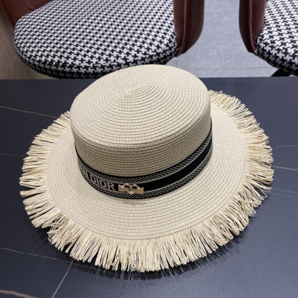 replica,repliche,fake,1:1,earrings,bracelet,ring,jewelry Cappello di paglia a tesa larga con protezione solare a tesa larga Dior New Beach