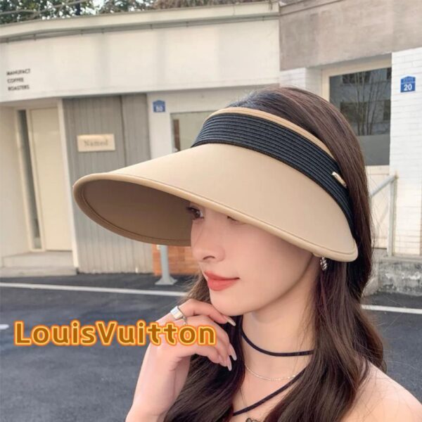 replica,repliche,fake,1:1,earrings,bracelet,ring,jewelry Louis Vuitton nuovo cappello da sole in rafia estivo cappello a cilindro vuoto