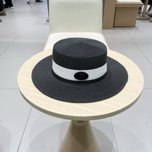 replica,repliche,fake,1:1,earrings,bracelet,ring,jewelry Nuovo cappello di paglia flat top di Gucci