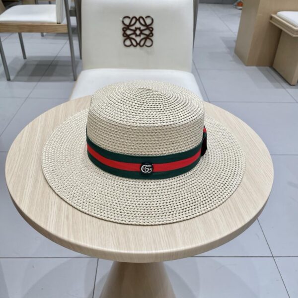 replica,repliche,fake,1:1,earrings,bracelet,ring,jewelry Nuovo cappello di paglia Gucci