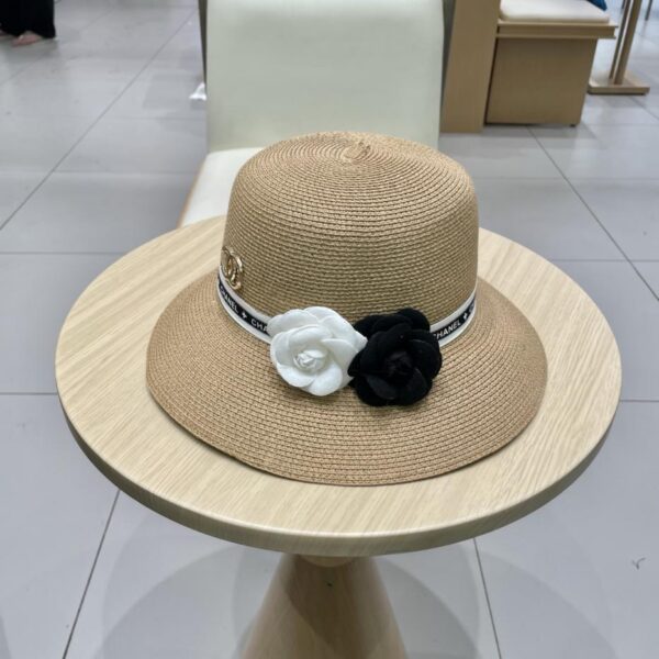 replica,repliche,fake,1:1,earrings,bracelet,ring,jewelry Cappello da sole Chanel in paglia di camelia