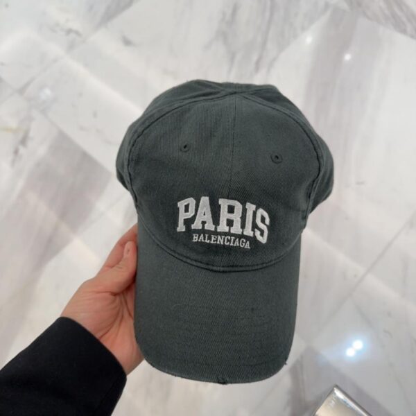 Nuovo cappello da pescatore parasole Balenciaga
