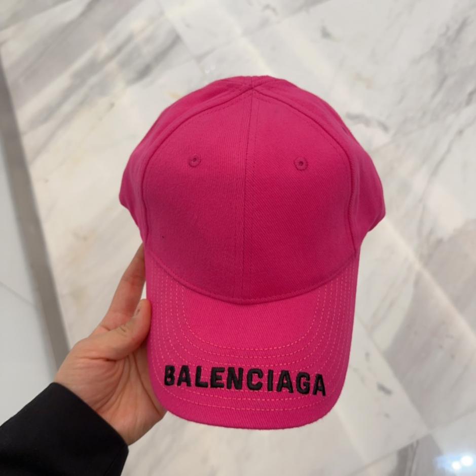 replica,repliche,fake,1:1,earrings,bracelet,ring,jewelry Nuovo cappello da pescatore parasole Balenciaga replica,repliche,fake,1:1,earrings,bracelet,ring,jewelry Nuovo cappello da pescatore parasole Balenciaga