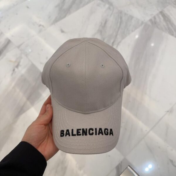 Nuovo cappello da pescatore parasole Balenciaga