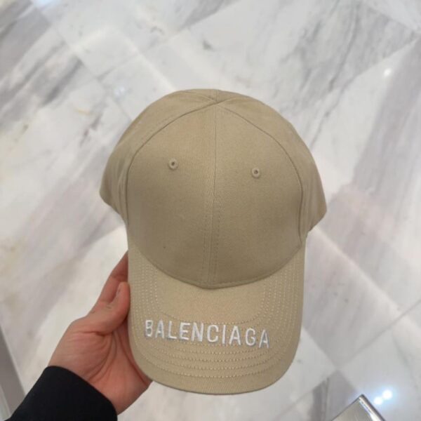 Nuovo cappello da pescatore parasole Balenciaga