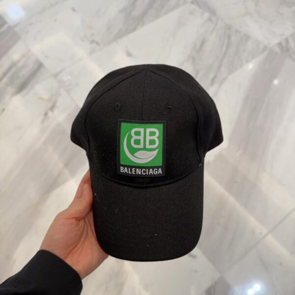 Nuovo cappello da pescatore parasole Balenciaga