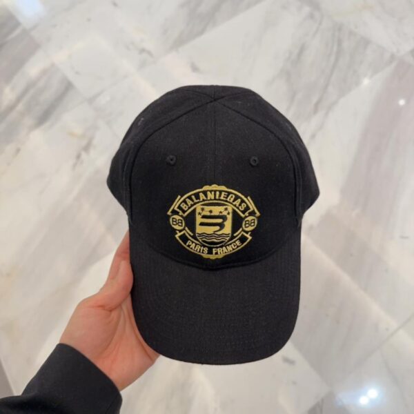 Nuovo cappello da pescatore parasole Balenciaga