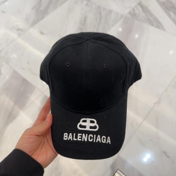 Nuovo cappello da pescatore parasole Balenciaga