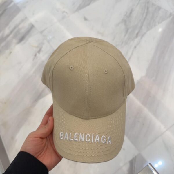 replica,repliche,fake,1:1,earrings,bracelet,ring,jewelry Nuovo cappello da pescatore parasole Balenciaga