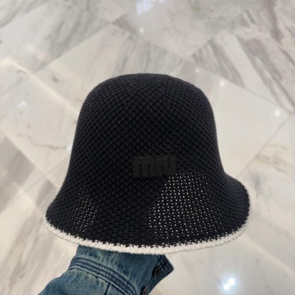 replica,repliche,fake,1:1,earrings,bracelet,ring,jewelry Cappello a secchiello autunno e inverno di Miu Miu da donna