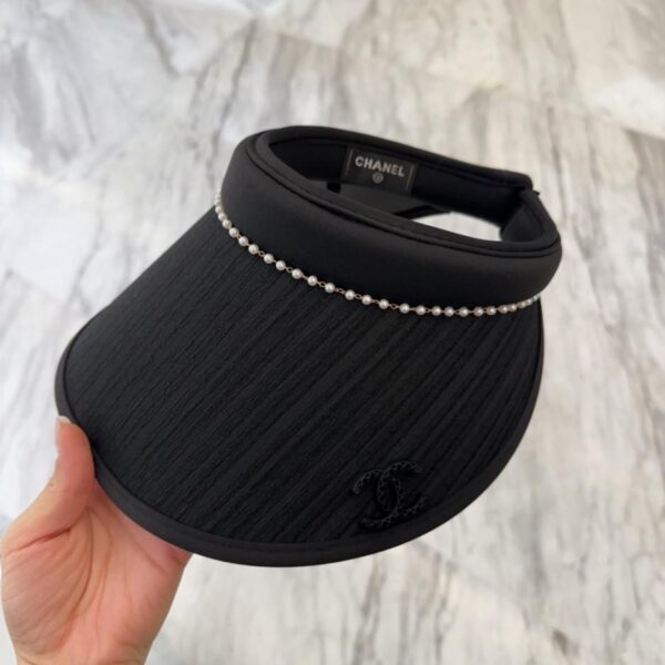replica,repliche,fake,1:1,earrings,bracelet,ring,jewelry Cappello a cilindro vuoto Chanel leggero e lussuoso in stile lady
