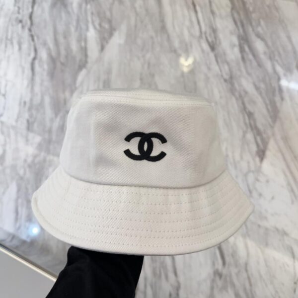 replica,repliche,fake,1:1,earrings,bracelet,ring,jewelry Il nuovo cappello da pescatore di Chanel