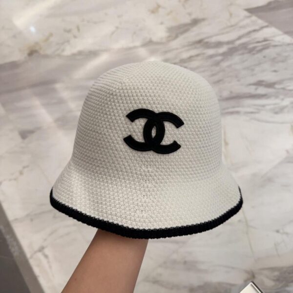 replica,repliche,fake,1:1,earrings,bracelet,ring,jewelry Cappello a secchiello Chanel