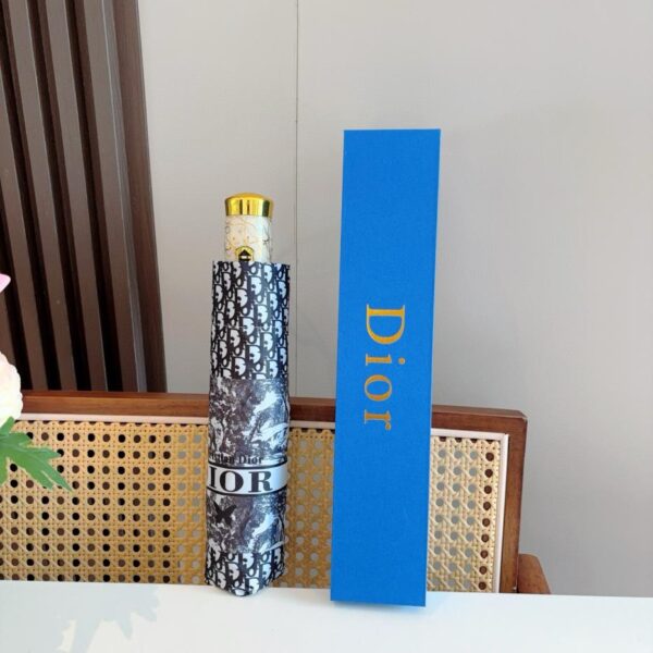 replica,repliche,fake,1:1,earrings,bracelet,ring,jewelry Ombrello pieghevole automatico 3 pieghe Dior Animal World