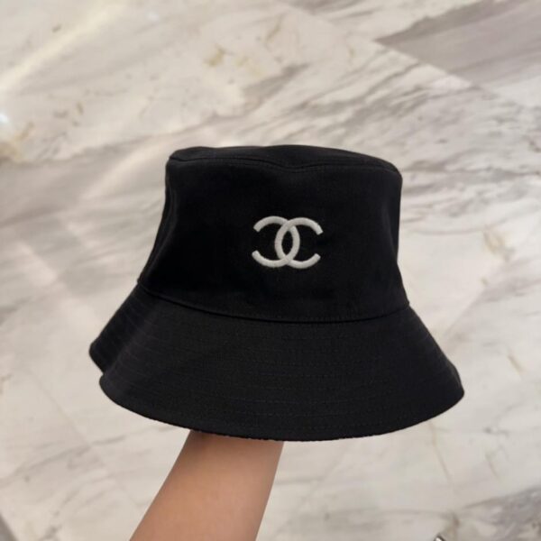 replica,repliche,fake,1:1,earrings,bracelet,ring,jewelry Cappello da pescatore vintage Chanel