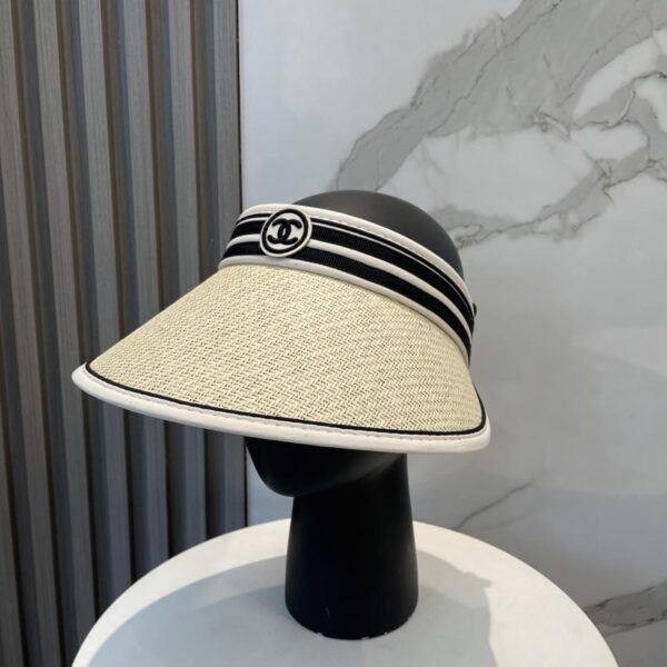 replica,repliche,fake,1:1,earrings,bracelet,ring,jewelry Cappello a cilindro vuoto con visiera nuova Chanel
