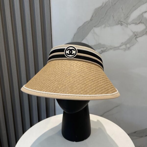 replica,repliche,fake,1:1,earrings,bracelet,ring,jewelry Cappello a cilindro vuoto con visiera nuova Chanel