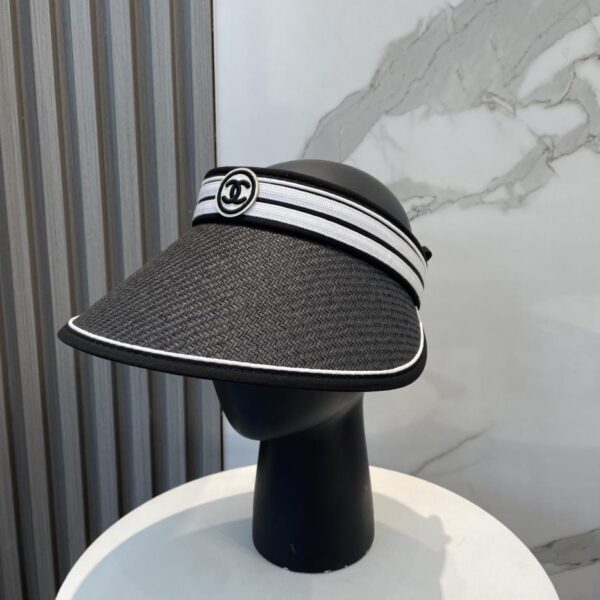 replica,repliche,fake,1:1,earrings,bracelet,ring,jewelry Cappello a cilindro vuoto con visiera nuova Chanel