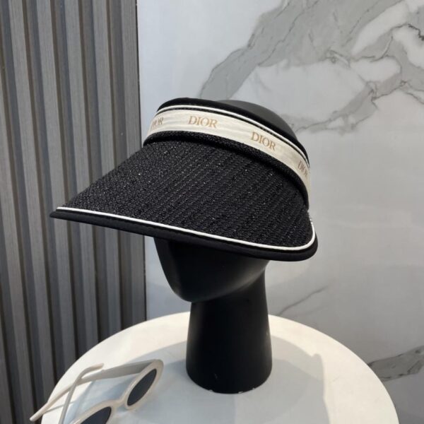 replica,repliche,fake,1:1,earrings,bracelet,ring,jewelry Nuovo cappello a cilindro vuoto di Dior