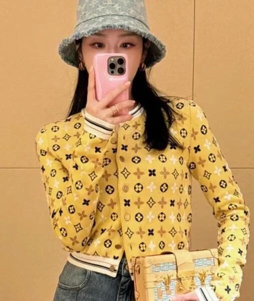 replica,repliche,fake,1:1,earrings,bracelet,ring,jewelry Cappello da pescatore in denim originale Louis Vuitton per uomo e donna