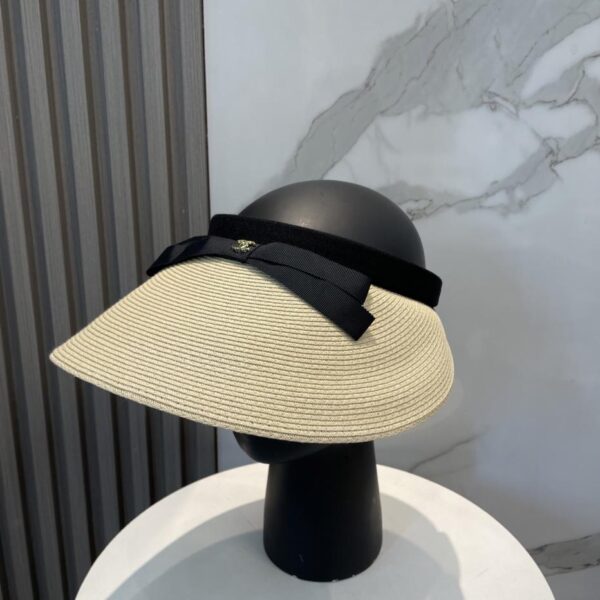 replica,repliche,fake,1:1,earrings,bracelet,ring,jewelry Cappello vuoto di Chanel