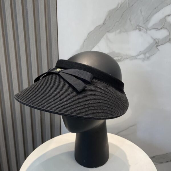 replica,repliche,fake,1:1,earrings,bracelet,ring,jewelry Cappello vuoto di Chanel