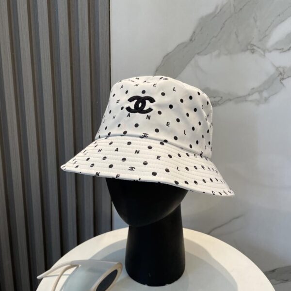 replica,repliche,fake,1:1,earrings,bracelet,ring,jewelry CHANEL nuova versione alta cappello da pescatore con logo semplice ricamato