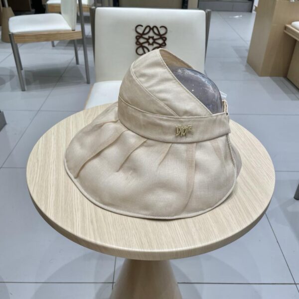 replica,repliche,fake,1:1,earrings,bracelet,ring,jewelry Cappello da pescatore DIOR con visiera a coda di cavallo estiva in rete leggera e traspirante