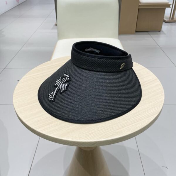 replica,repliche,fake,1:1,earrings,bracelet,ring,jewelry Cappello da sole a cuore di corvo
