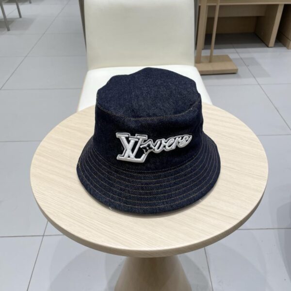 replica,repliche,fake,1:1,earrings,bracelet,ring,jewelry Il nuovo cappello a secchiello semplice in denim (reversibile) di Louis Vuitton per uomo e donna
