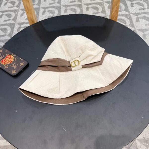 replica,repliche,fake,1:1,earrings,bracelet,ring,jewelry Cappello da pescatore sottile DIOR da donna
