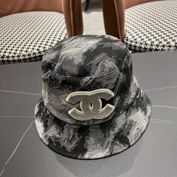 CHANEL nuovo cappello da pescatore retrò blu denim