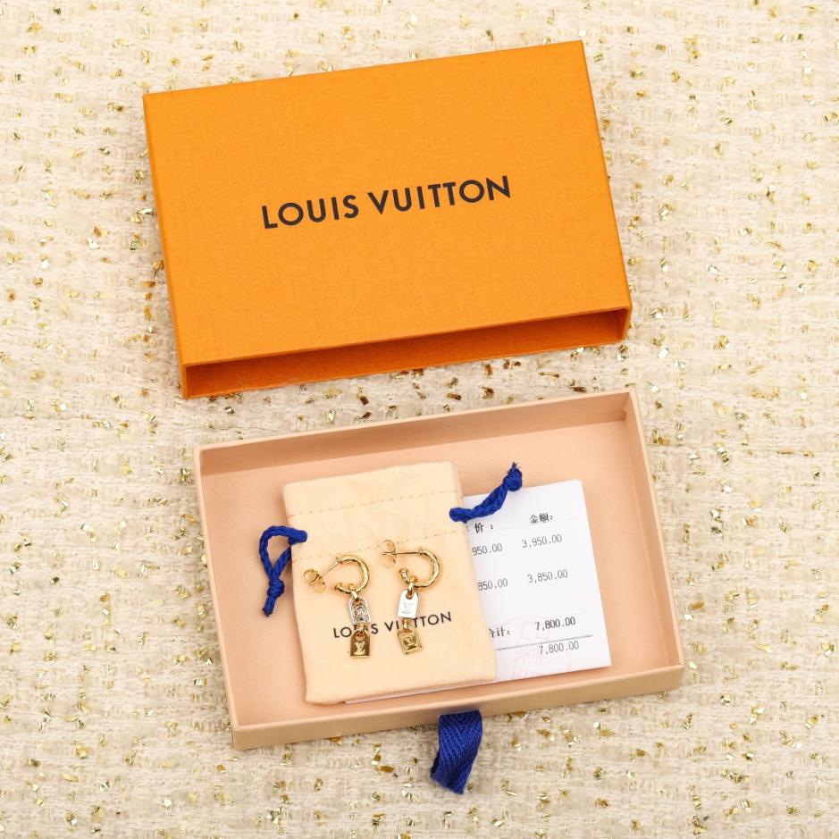 replica,repliche,fake,1:1,earrings,bracelet,ring,jewelry Orecchini multi-elemento LV serie Flowergram (TOZYB) replica,repliche,fake,1:1,earrings,bracelet,ring,jewelry Orecchini multi-elemento LV serie Flowergram (TOZYB)