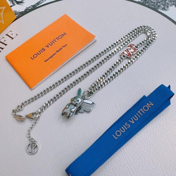 replica,repliche,fake,1:1,earrings,bracelet,ring,jewelry Collana Louis Vuitton RW originale, nuovo modello retrò da coppia, rock punk, stile tailandese in argento (TQ45S)