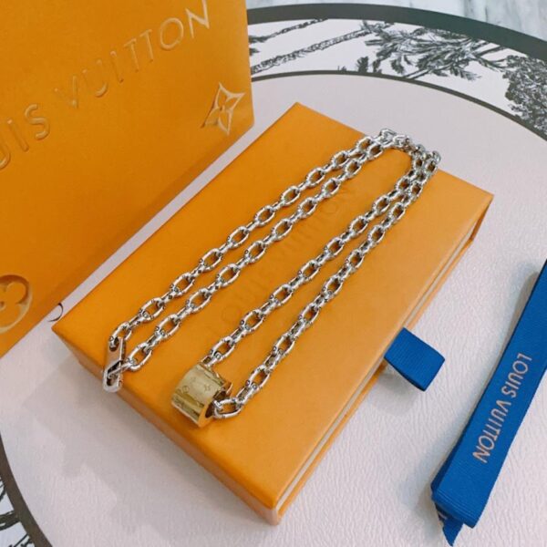 replica,repliche,fake,1:1,earrings,bracelet,ring,jewelry Collana Louis Vuitton RW originale contatore nuovo stile retrò coppia modello rock punk stile tailandese argento (YBIUM)