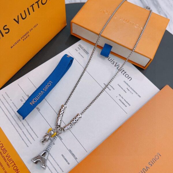 replica,repliche,fake,1:1,earrings,bracelet,ring,jewelry Collana Louis Vuitton RW originale, nuovo modello retrò da coppia, rock punk, stile tailandese in argento (GPLDW)
