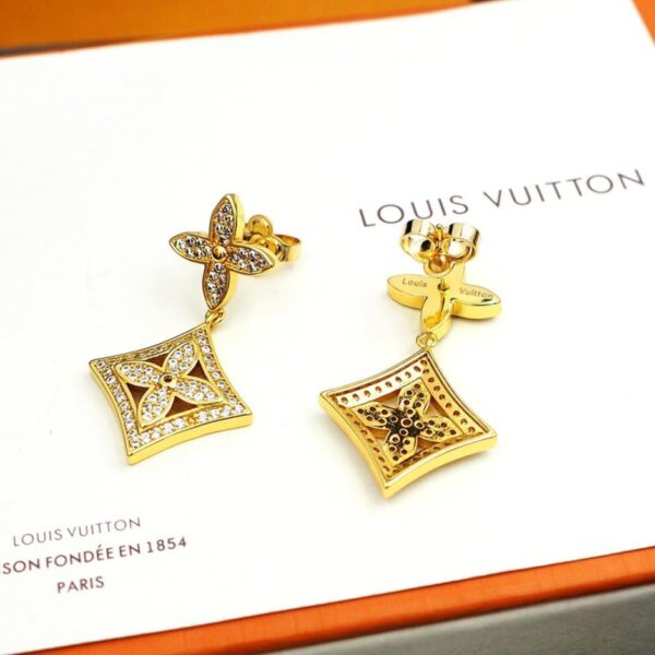 replica,repliche,fake,1:1,earrings,bracelet,ring,jewelry Orecchini floreali con diamanti LV (S93BZ)